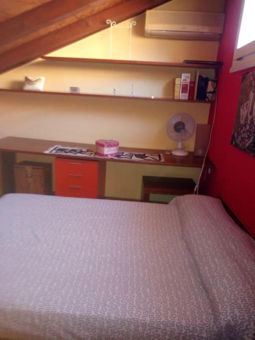 Mansarda Nel Cuore Di Bologna Luaran gambar